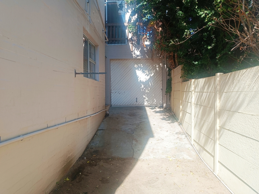 1 Bedroom Property for Sale in Capri Western Cape
